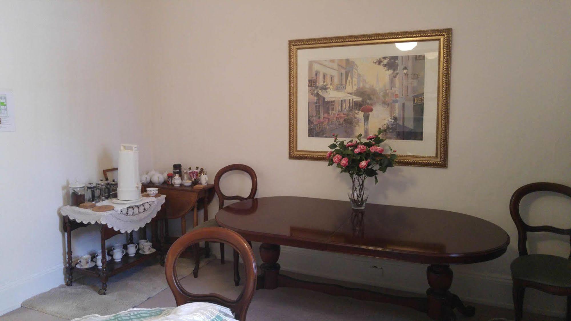 Bed and Breakfast The Graces Бичворт Экстерьер фото